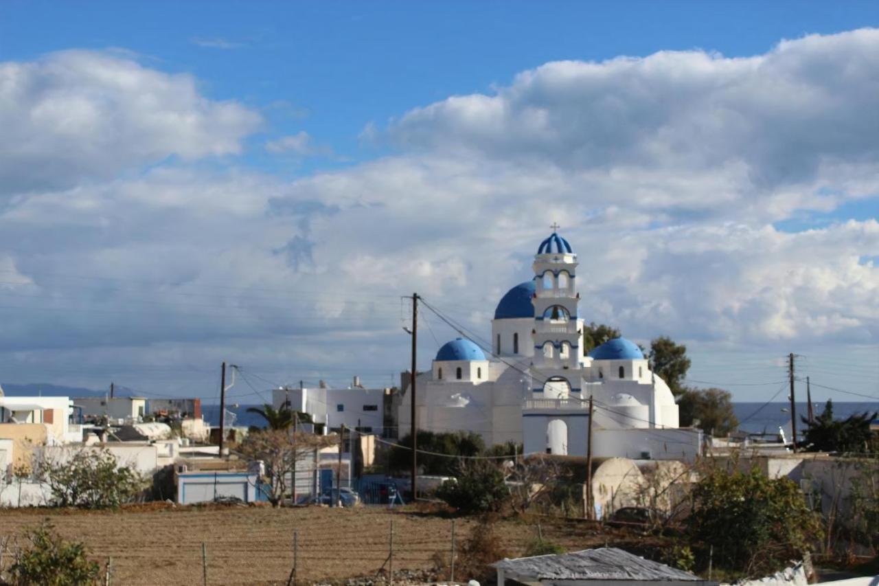 Studios Halaris Perissa (Santorini) Exterior foto